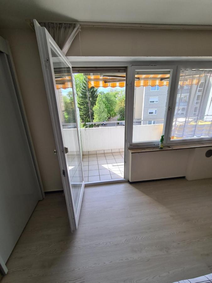 Apartment Nr 3 In Unterturkheim Щутгарт Екстериор снимка